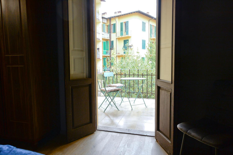 Others 4, Palazzo Oliveto , Florence