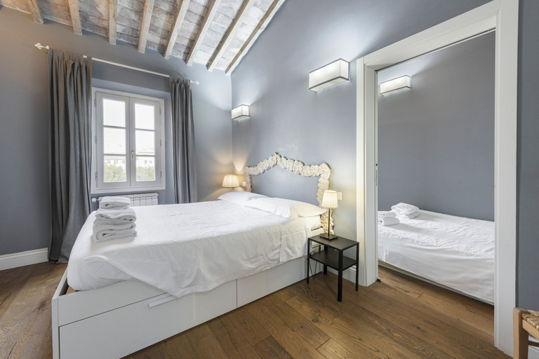Others 3, Central Nest by MMega, Florence