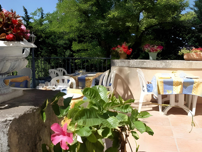 Others 5, Castel Mireio, Vaucluse