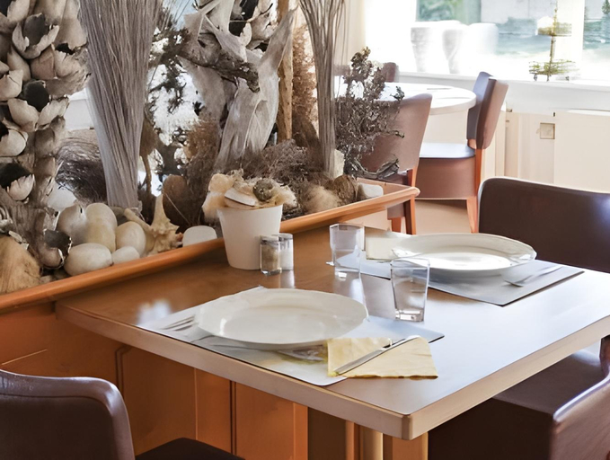 Food & Drinks 3, Strandhotel de Horn, Zijpe