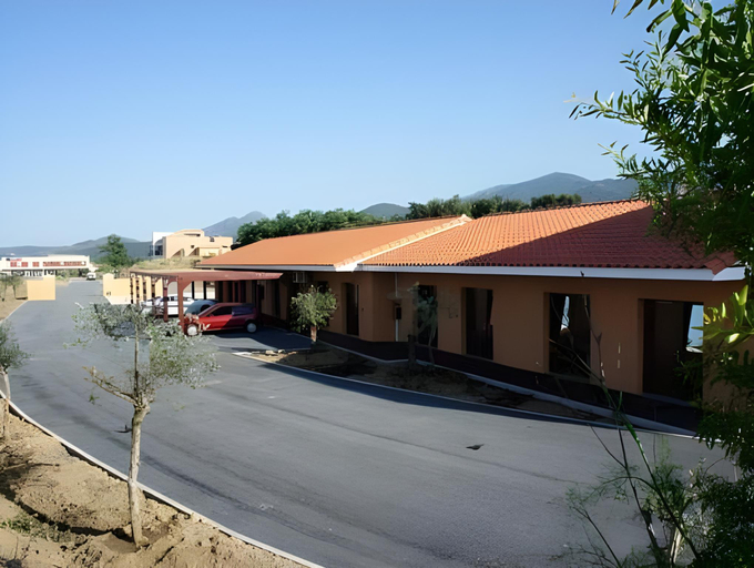 Others 4, Hotel Acajou, Pyrénées-Orientales