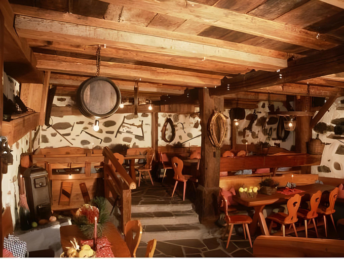Food & Drinks 2, Residence Untermosslhof, Bolzano