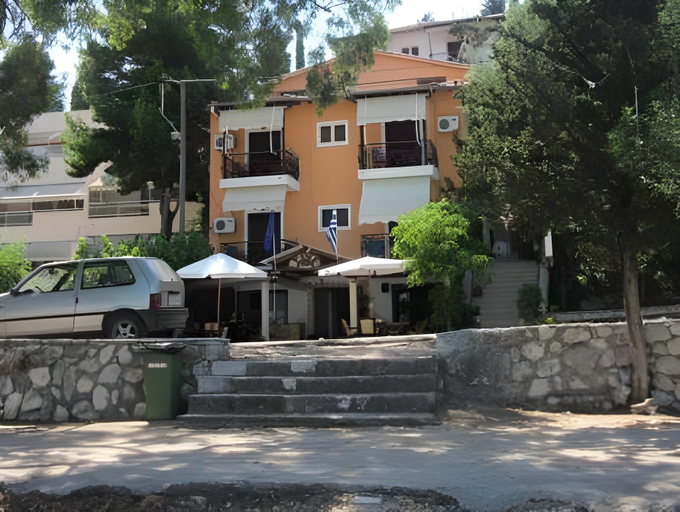 Others 4, Mavra Studios, Ionian Islands