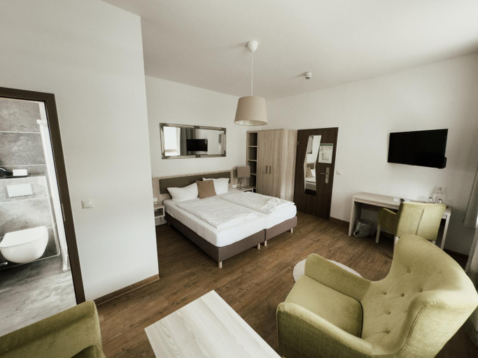 Bedroom 4, Hotel am Stadtpark Nordhausen, Nordhausen
