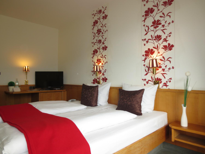 Bedroom 6