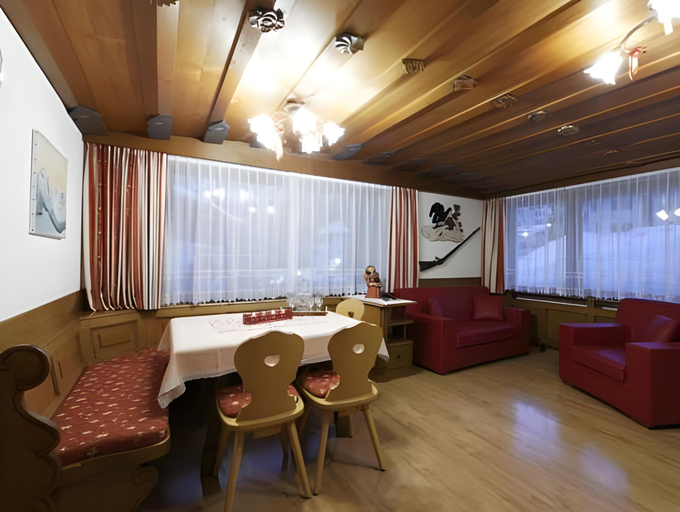 Food & Drinks, Alpin Apartments Colfosco, Bolzano
