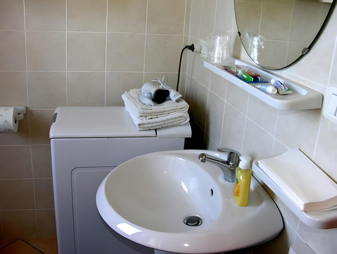 Bathroom 2, Acciaroli Vacanze Residence, Salerno