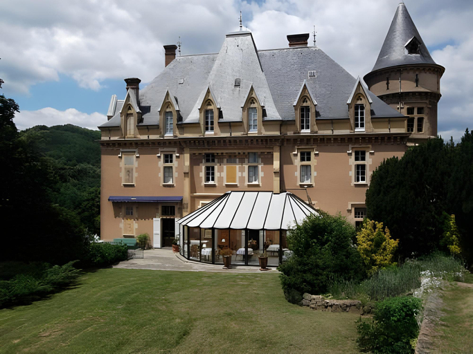 Others 5, Chateau d'Urbilhac, Ardèche
