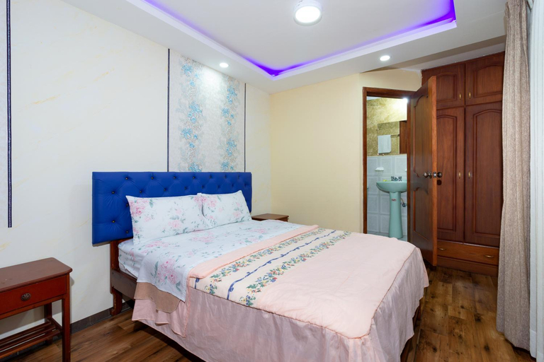 Others 5, Hostal Rossy, Baños