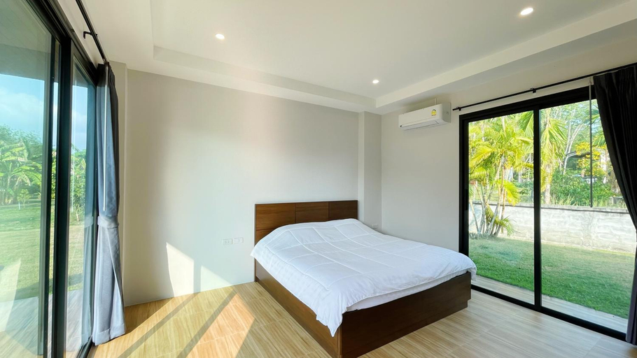 Bedroom 2, Spacious Private Villa Modern Style near beach, Thai Muang