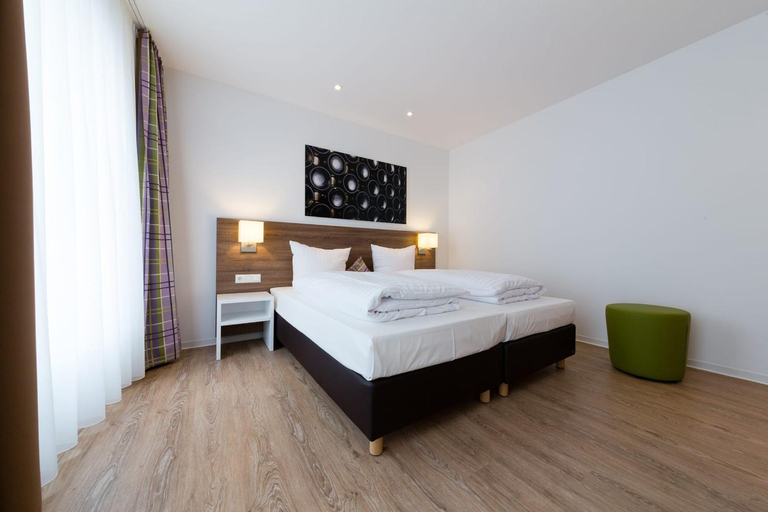 Bedroom 12