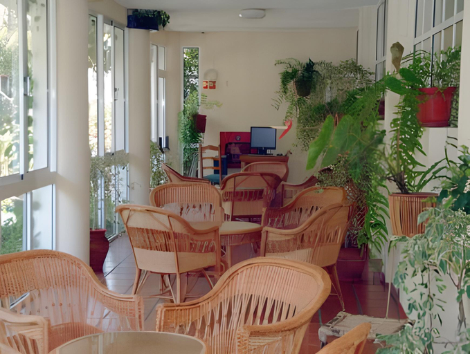 Others 3, Residencial Melba, Funchal