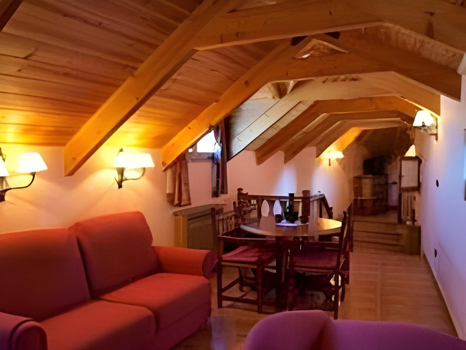 Others 5, Hotel Posada Real, Huesca