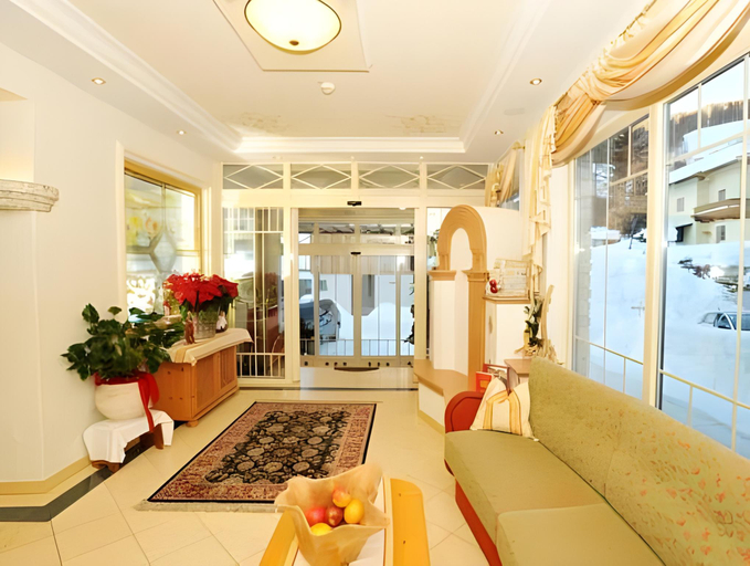 Public Area, Hotel Barbarahof, Zell am See