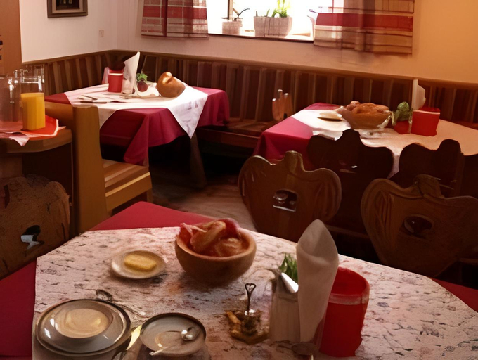 Food & Drinks 2, Garni Ferwall inklusive Silvrettacard, Landeck