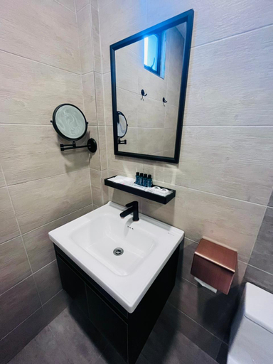 Bathroom 3