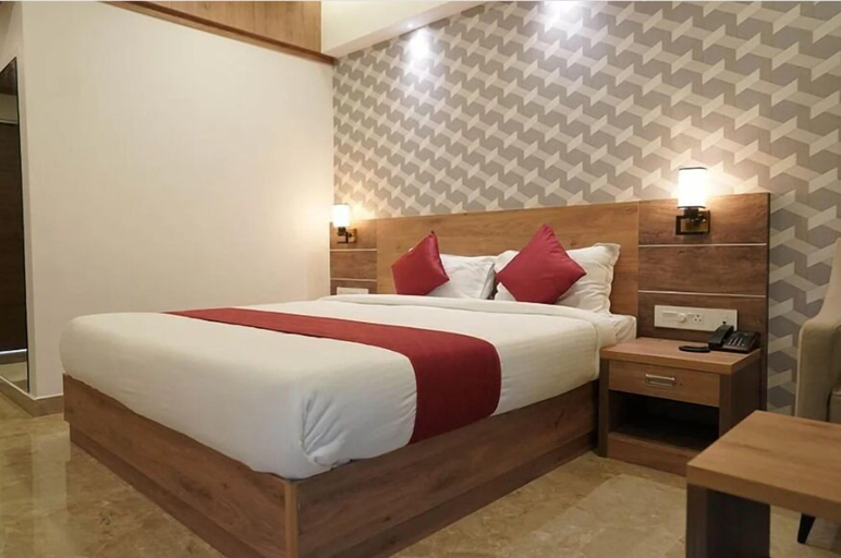 Bedroom 3, Hotel VKJ Inn, Ernakulam