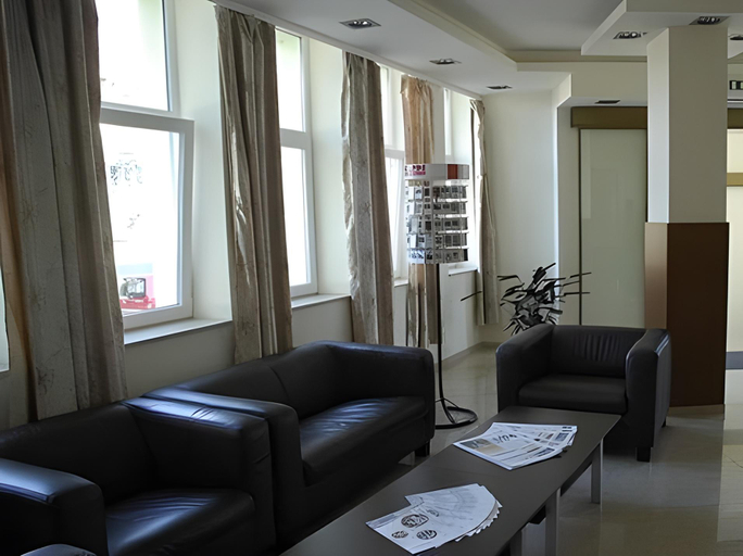 Public Area 2, Milky Way Hotel, Budapesti