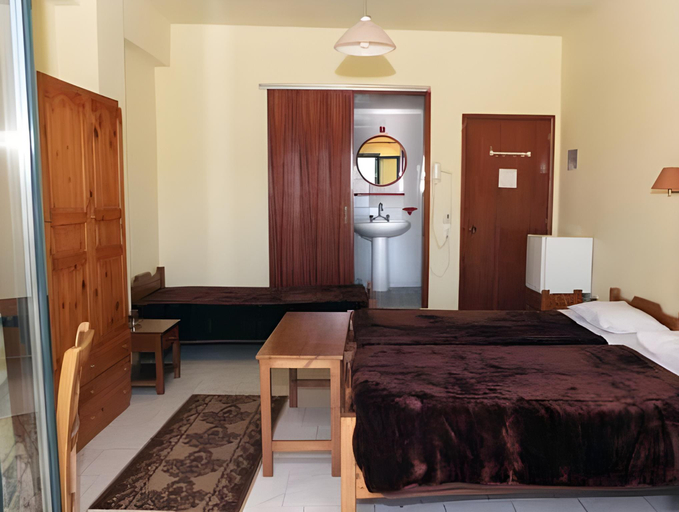 Bedroom 2, Parthenon Hotel, Crete