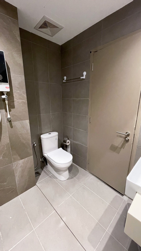 Bathroom 5