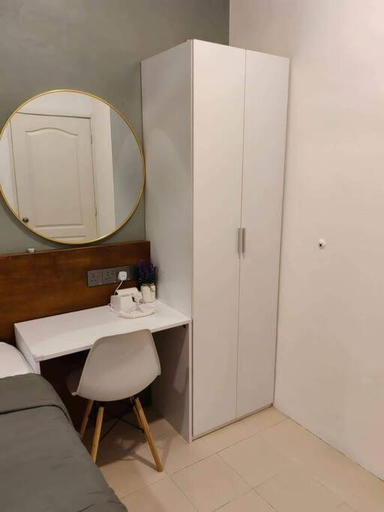 Bathroom 5
