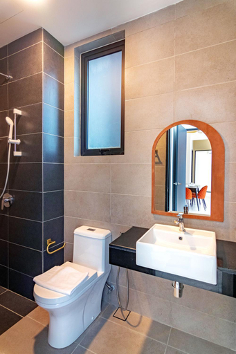Bathroom 5, Urban Suites, Signature Collection by Stellar ALV, Penang Island
