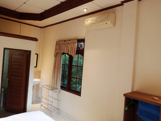 Bedroom 12