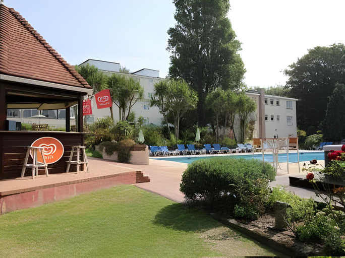 Exterior & Views 2, Westhill Country Hotel