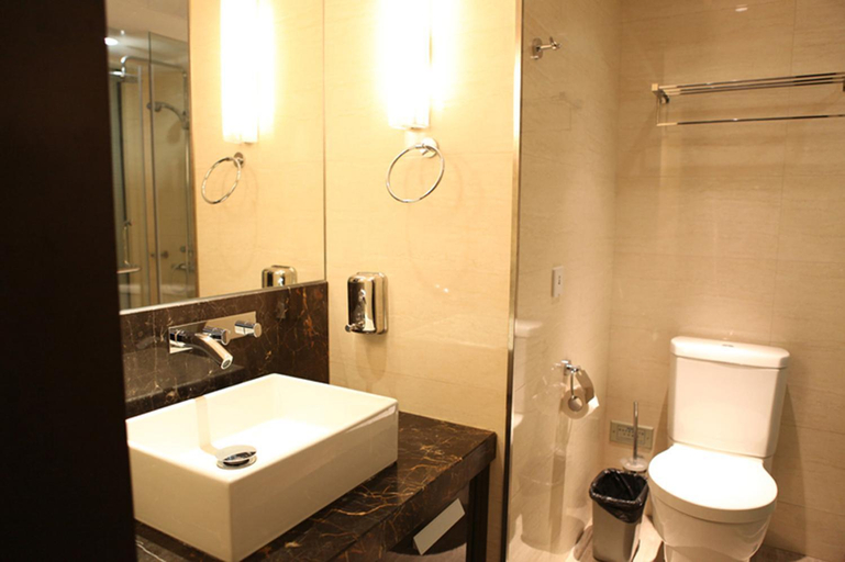 Bathroom 5