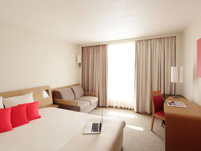 Bedroom 26