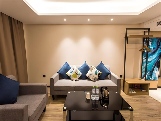 Others 4, City Comfort Inn Lingshui Central Avenue Bus Station, Hainan