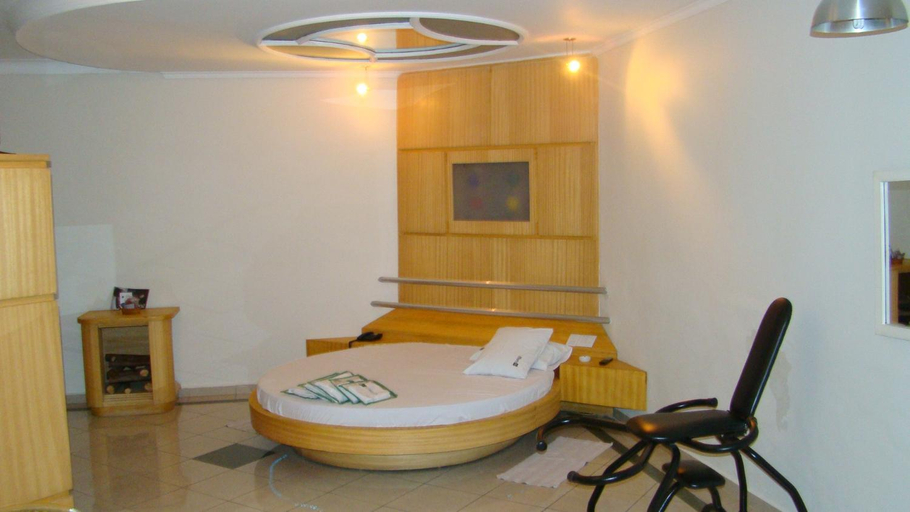 Bedroom 28