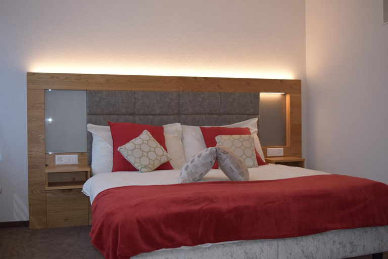 Bedroom 5
