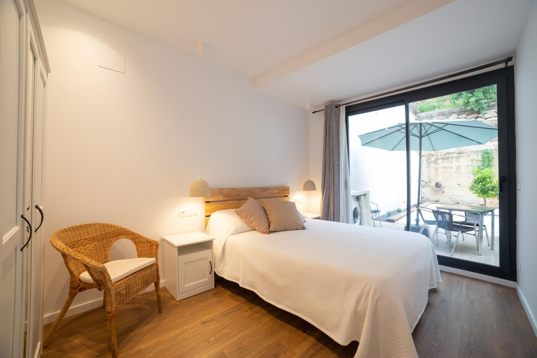 Others 3, Apartaments Voralmar, Barcelona