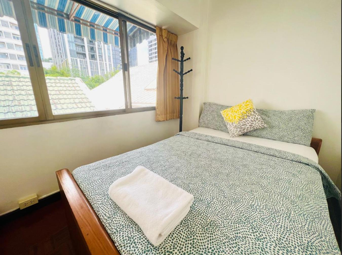 Bedroom 30