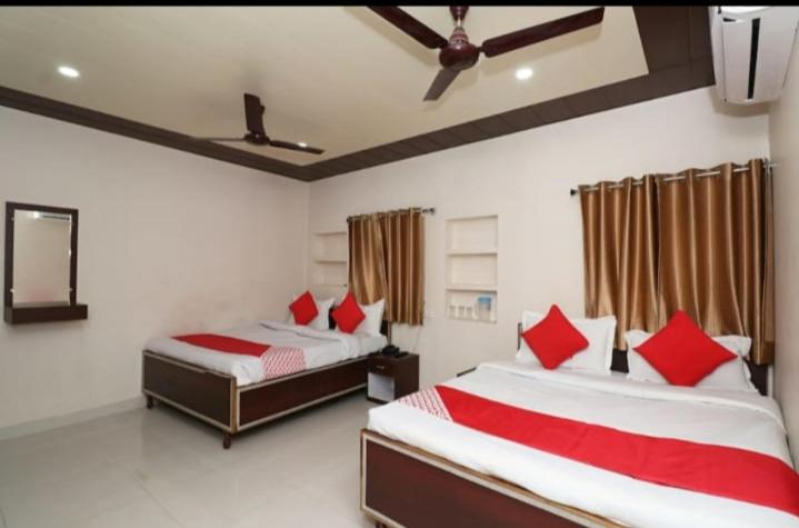Others 5, Hotel R D Palace, Varanasi