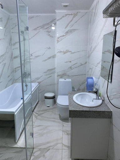 Others 4, Comfortplace, Atyrau