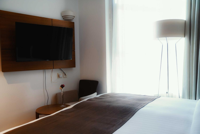 Bedroom 12
