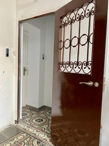 Entrance, Anka Kurro, Cádiz