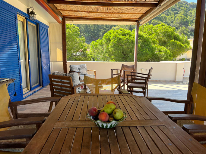 3, Reginas Apartments, South Aegean