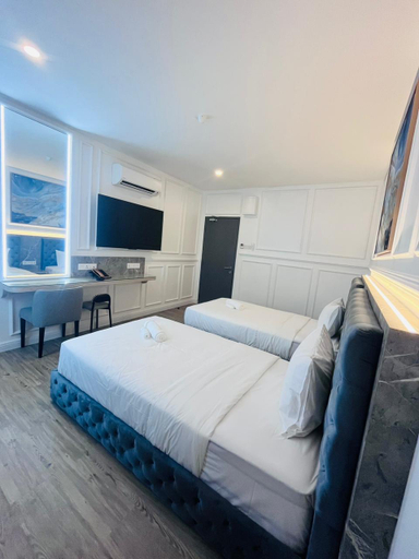 Bedroom 5