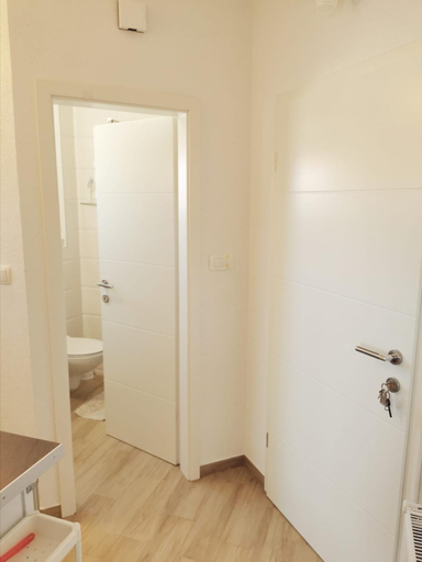 Bathroom 3, Apartmani MARCO,LUKAS,PATRICK,DAVID,blizu centra i mora sa FREE privatnim parkingom, Pula