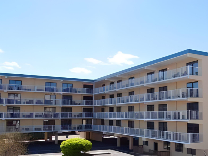 Exterior & Views 1, Coastal Palms Inn and Suites, Worcester