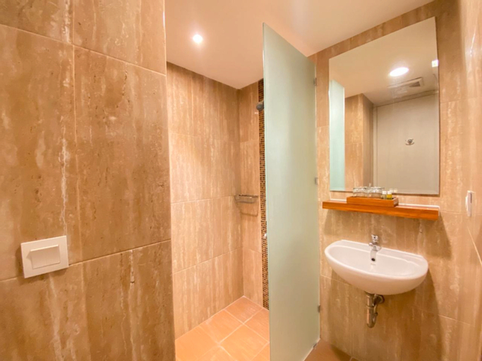 Bathroom 4