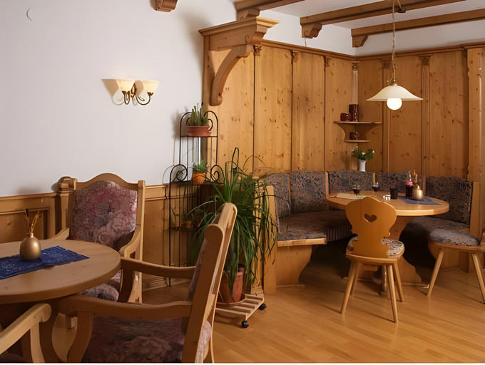 Others 5, Hotel Sonne Garni, Breisgau-Hochschwarzwald