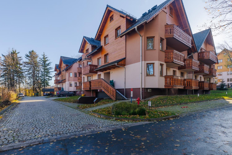 Exterior view, RentPlanet - Apartamenty Lesny Dom, Jelenia Góra