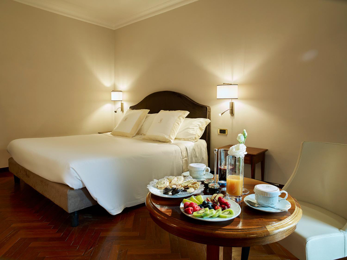 Bedroom 3, Hotel Niccolo' V - Terme dei Papi, Viterbo