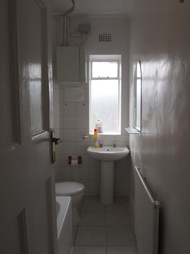 Bathroom, Paddington Flats, London