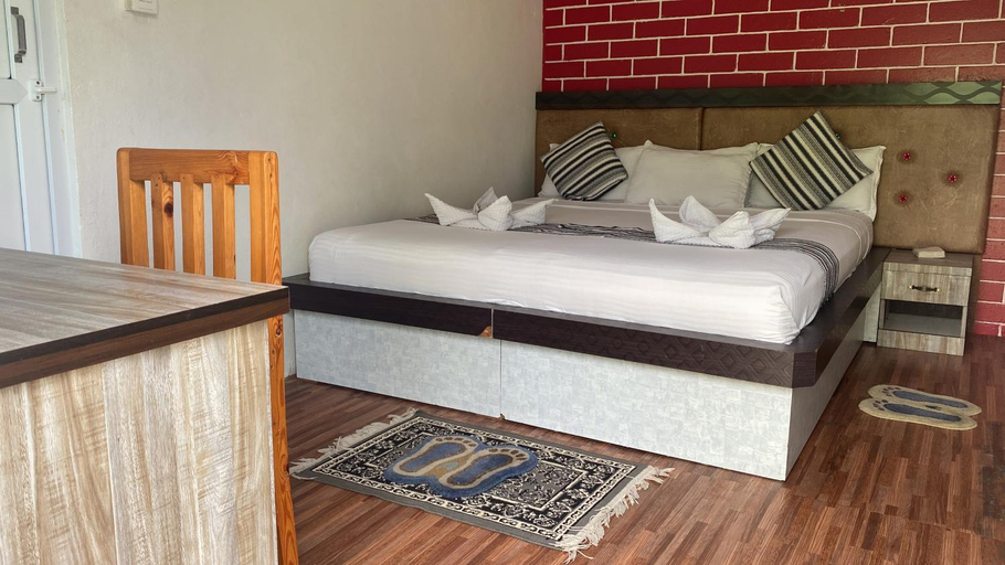 Bedroom 2, The Glasshouse Hotel, Lumbini