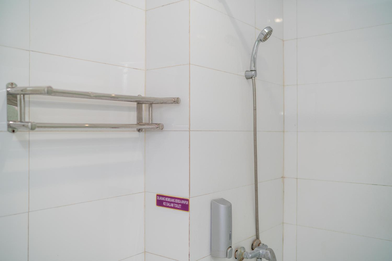 Bathroom 4